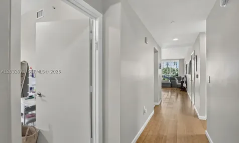 3340 NE 190th Street Aventura FL 33180