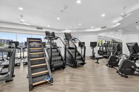 3340 NE 190th Street Aventura FL 33180