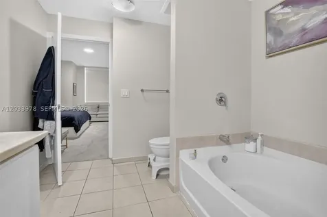3340 NE 190th Street Aventura FL 33180