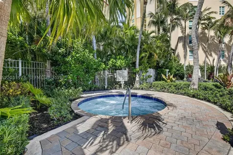 3340 NE 190th Street Aventura FL 33180