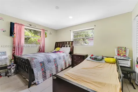 1243 NW 42nd Street Miami FL 33142