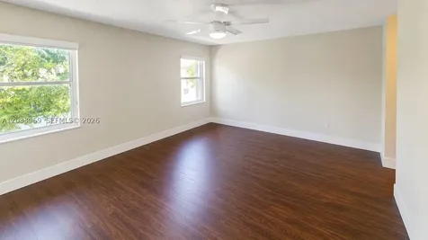 320 SW 99th Avenue Pembroke Pines FL 33025