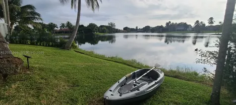 320 SW 99th Avenue Pembroke Pines FL 33025