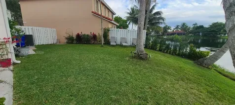 320 SW 99th Avenue Pembroke Pines FL 33025