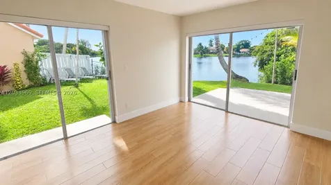 320 SW 99th Avenue Pembroke Pines FL 33025