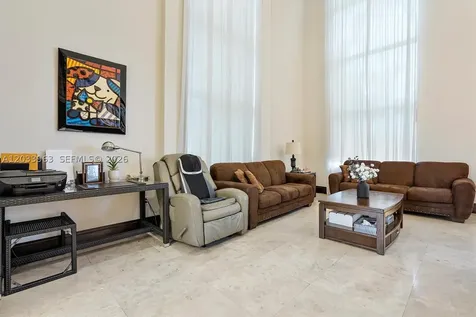 18825 N Bay Road Sunny Isles Beach FL 33160