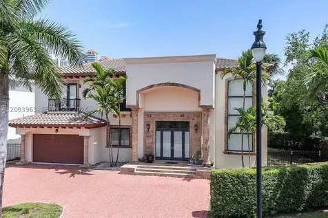 18825 N Bay Road Sunny Isles Beach FL 33160