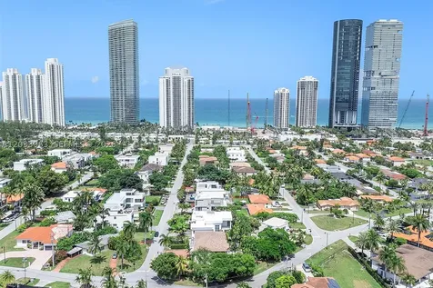 18825 N Bay Road Sunny Isles Beach FL 33160