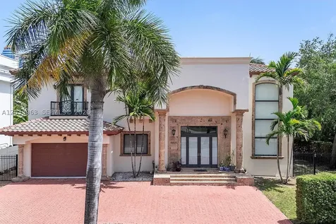 18825 N Bay Road Sunny Isles Beach FL 33160