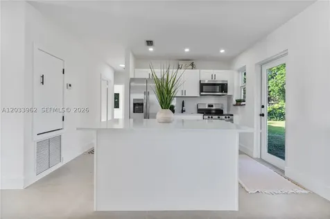 1044 NE 4th Avenue Homestead FL 33030