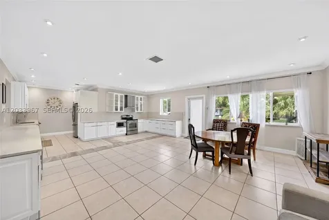 8250 SW 118th Terrace Miami FL 33156