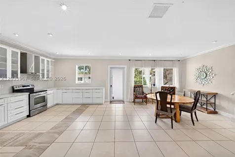 8250 SW 118th Terrace Miami FL 33156