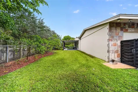 8250 SW 118th Terrace Miami FL 33156