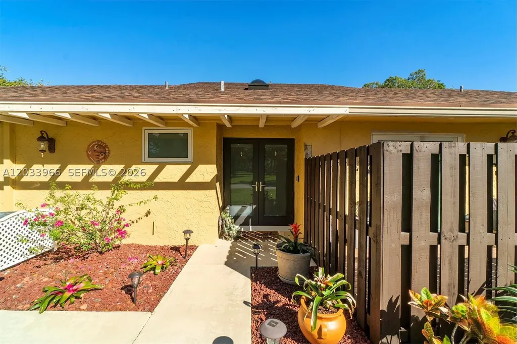 22618 Vistawood Way Boca Raton FL 33428