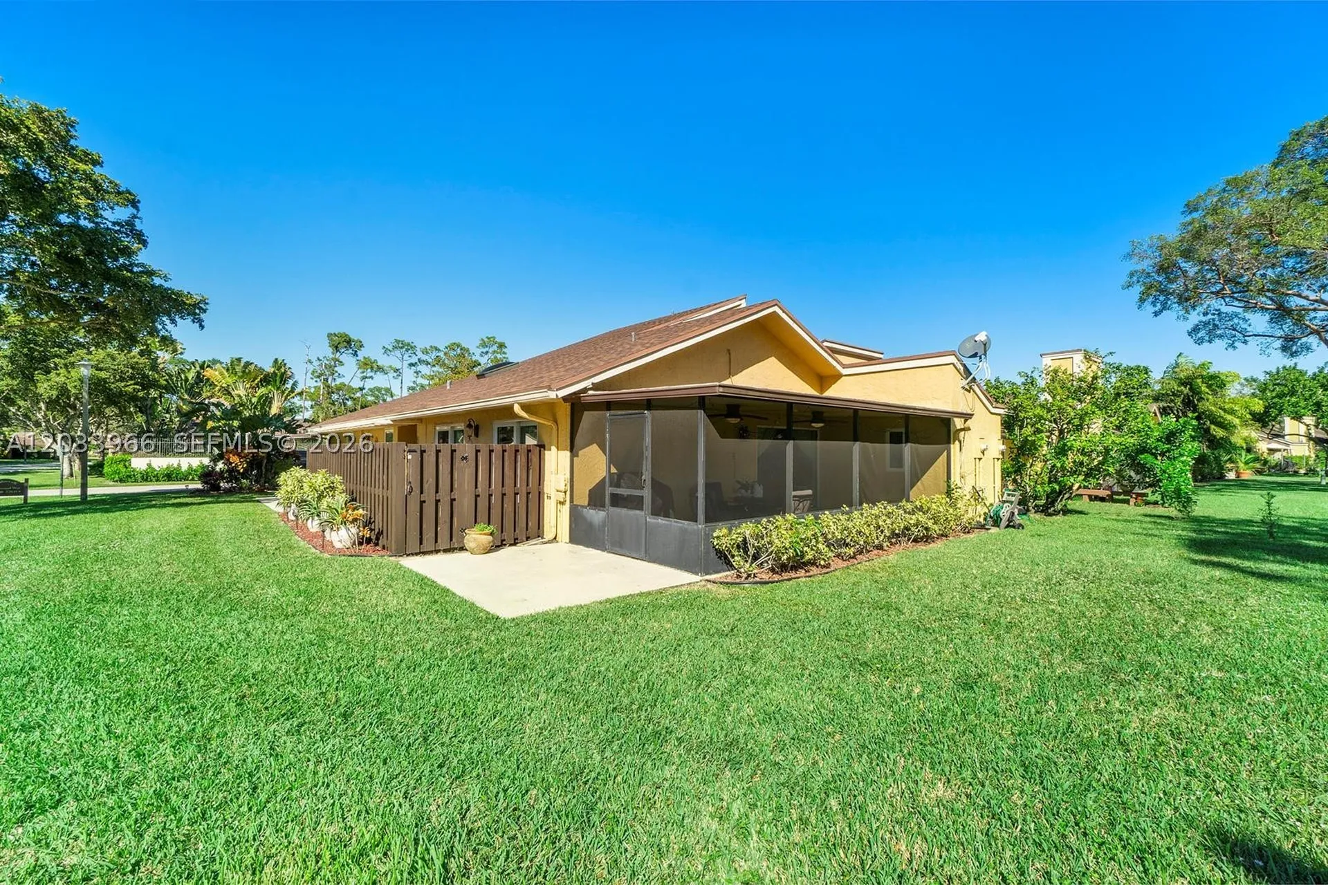 22618 Vistawood Way Boca Raton FL 33428