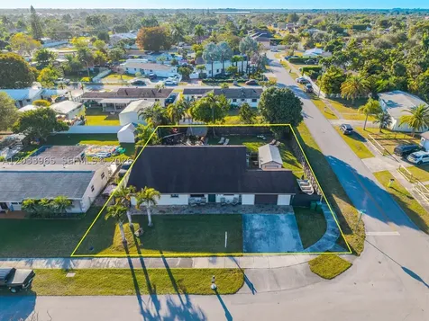 1760 NW 12th Avenue Homestead FL 33030