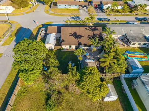 1760 NW 12th Avenue Homestead FL 33030