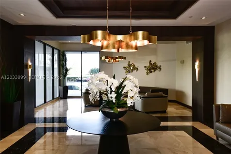 20505 E Country Club Drive Aventura FL 33180