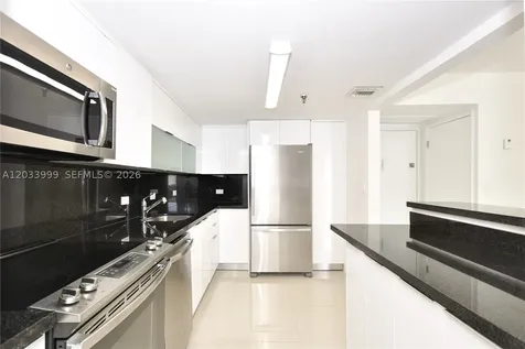 20505 E Country Club Drive Aventura FL 33180