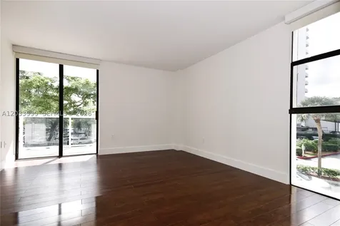 20505 E Country Club Drive Aventura FL 33180