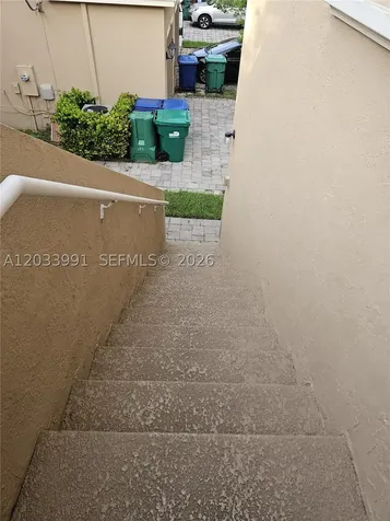 17066 SW 95th Terrace Miami FL 33196