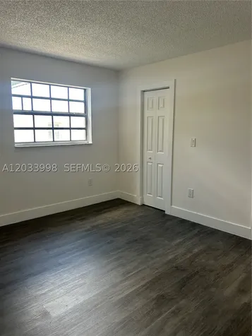 11880 SW 19th Terrace Miami FL 33175