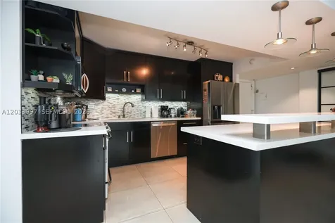 7135 Collins Avenue Miami Beach FL 33141