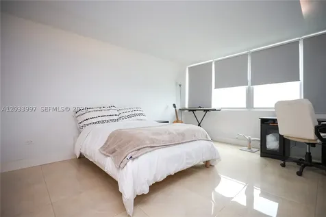 7135 Collins Avenue Miami Beach FL 33141