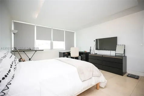 7135 Collins Avenue Miami Beach FL 33141