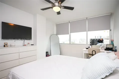 7135 Collins Avenue Miami Beach FL 33141