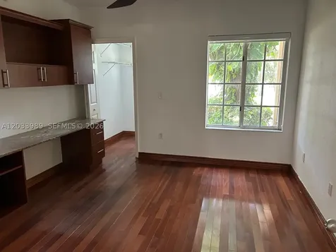 2516 Centergate Drive Miramar FL 33025