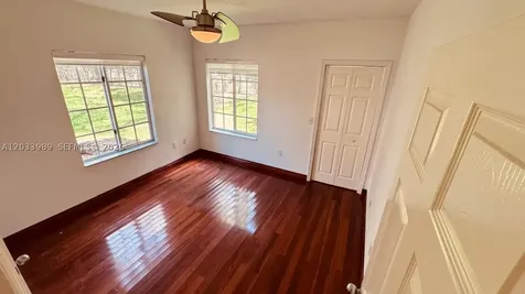 2516 Centergate Drive Miramar FL 33025