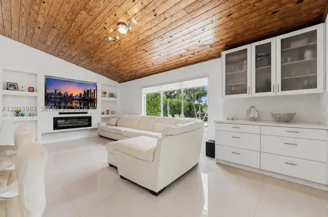 9780 SW 19th Street Miami FL 33165