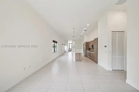 7635 NW 103rd Place Doral FL 33178