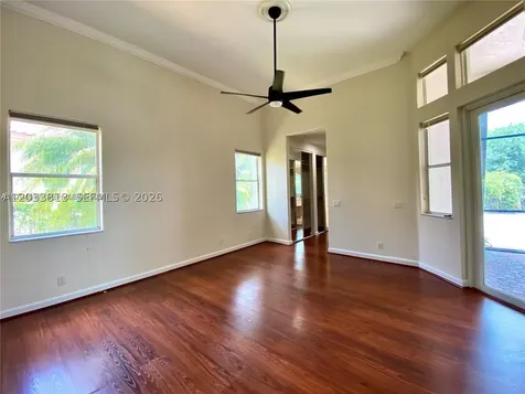 2694 Oakmont Weston FL 33332