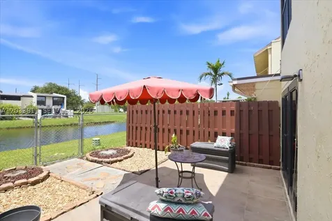 8008 SW 103rd Avenue Miami FL 33173
