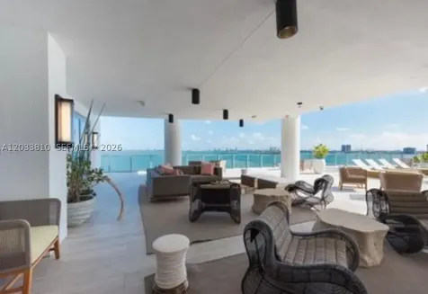 2900 NE 7th Avenue Miami FL 33137