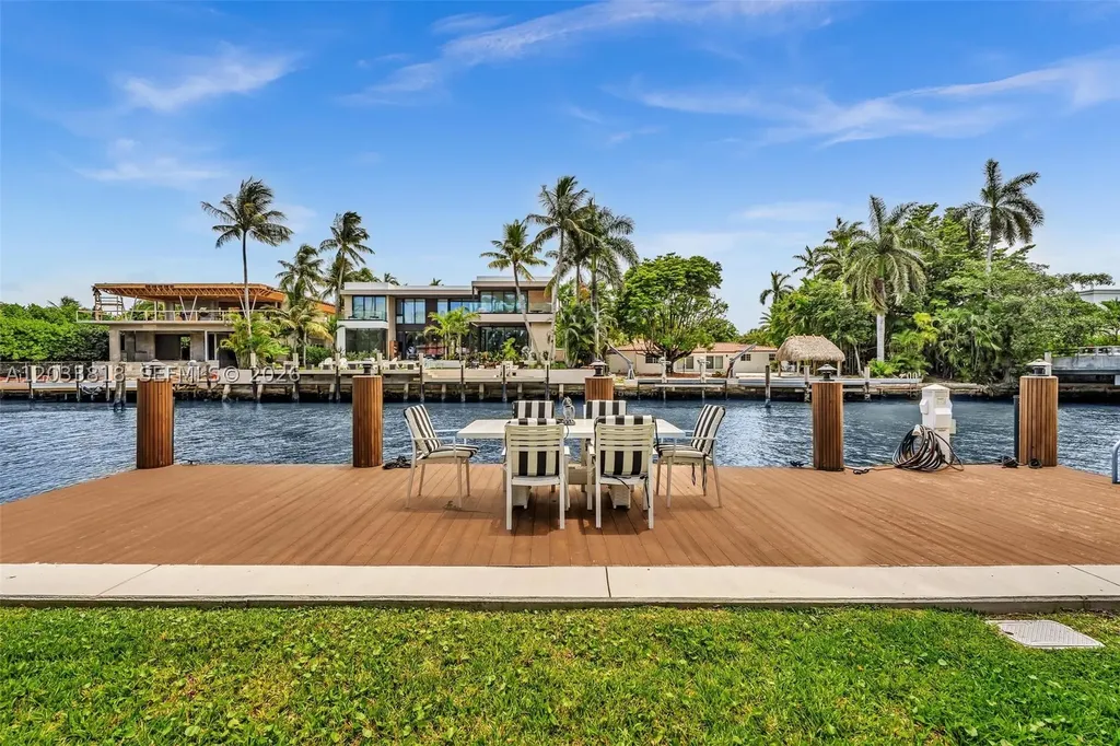 924 Belle Meade Island Drive Miami FL 33138