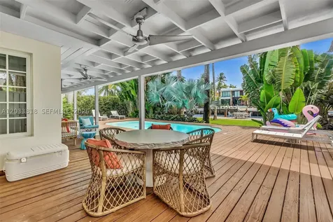 924 Belle Meade Island Drive Miami FL 33138