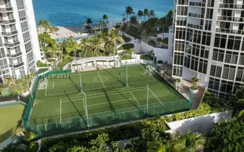 18001 Collins Avenue Sunny Isles Beach FL 33160