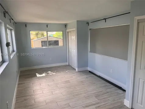 1860 NW 52 Street Miami FL 33142