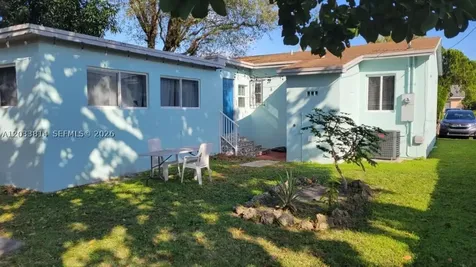 1860 NW 52 Street Miami FL 33142