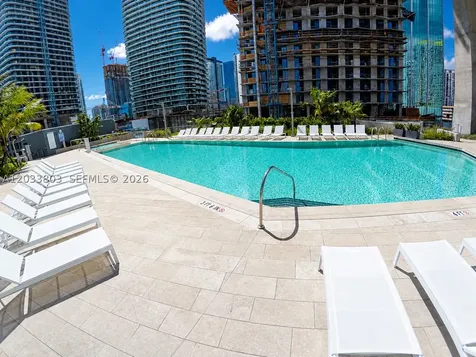 88 SW 7th Street Miami FL 33130