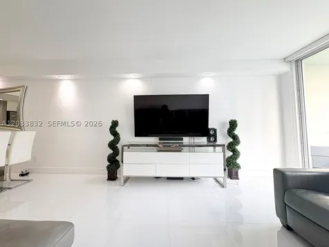 19380 Collins Avenue Sunny Isles Beach FL 33160