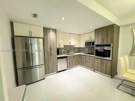 19380 Collins Avenue Sunny Isles Beach FL 33160