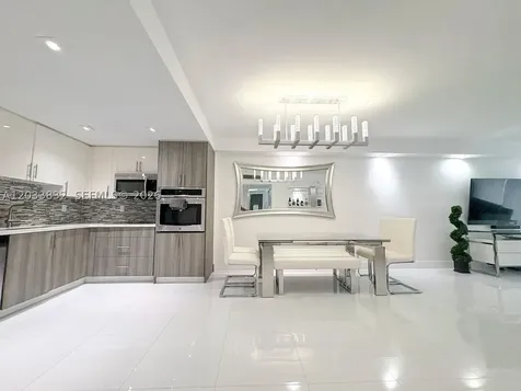 19380 Collins Avenue Sunny Isles Beach FL 33160