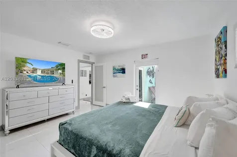 218 SE 4th Street Dania Beach FL 33004