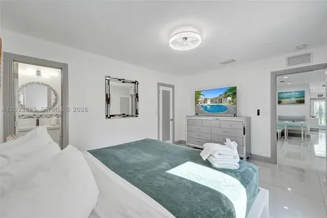 218 SE 4th Street Dania Beach FL 33004