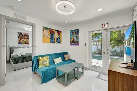 218 SE 4th Street Dania Beach FL 33004