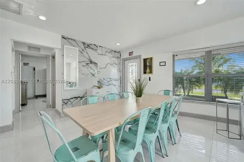 218 SE 4th Street Dania Beach FL 33004